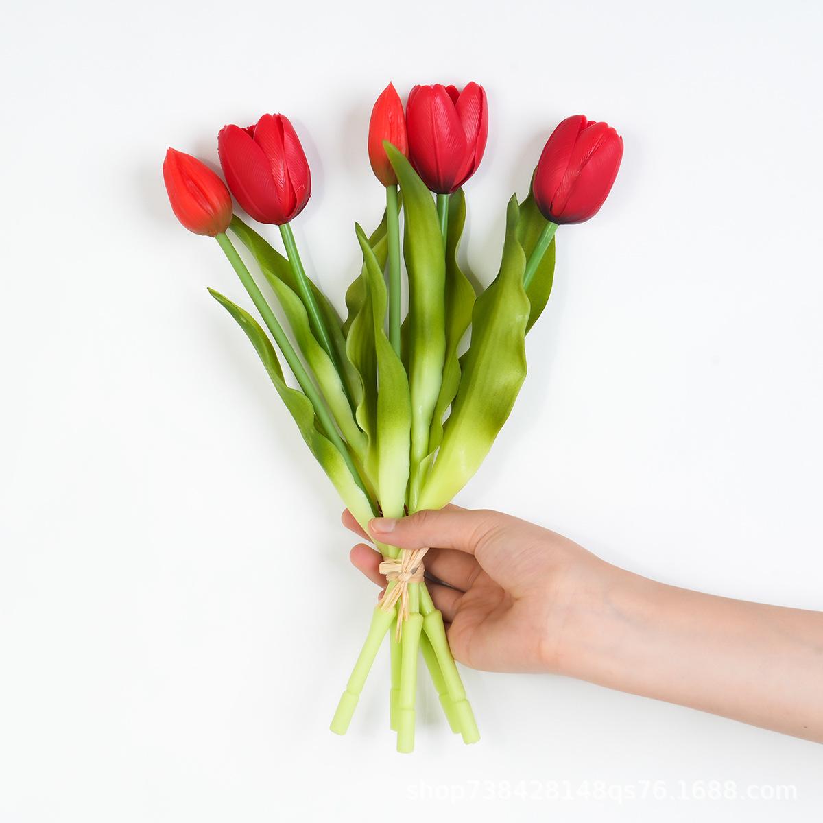 Короткий мягкий резиновый букет тюльпанов, украшение для спальни в отеле, цветочная композиция, дом, искусственный цветок красный