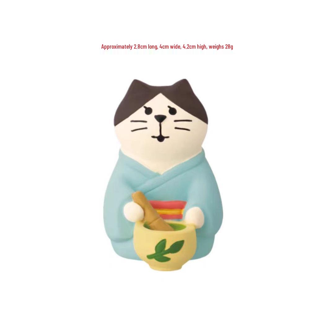 

ZAKKA Japanese Cat Figurines: Trendy Resin Ornaments & Bakery Décor Gifts