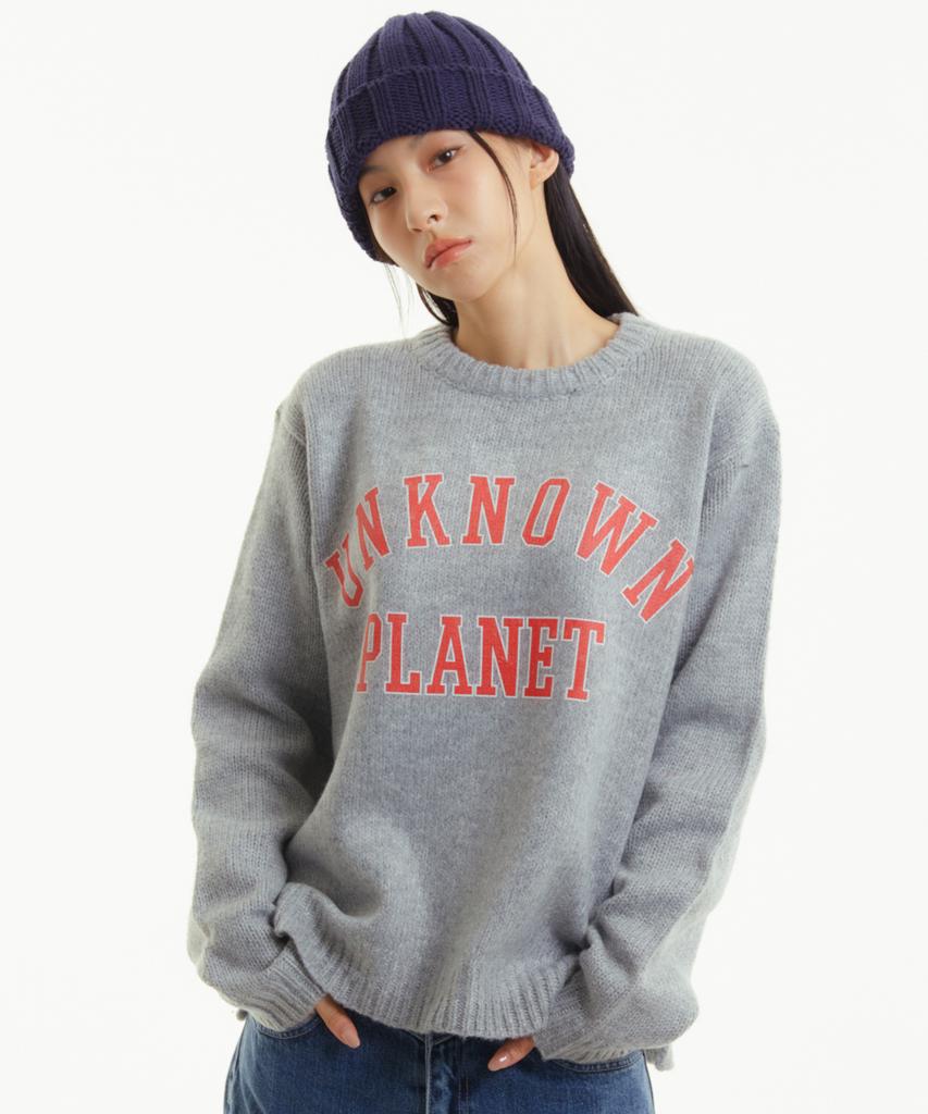 UNKNOWN PLANET Varsity Logo Knit Melange