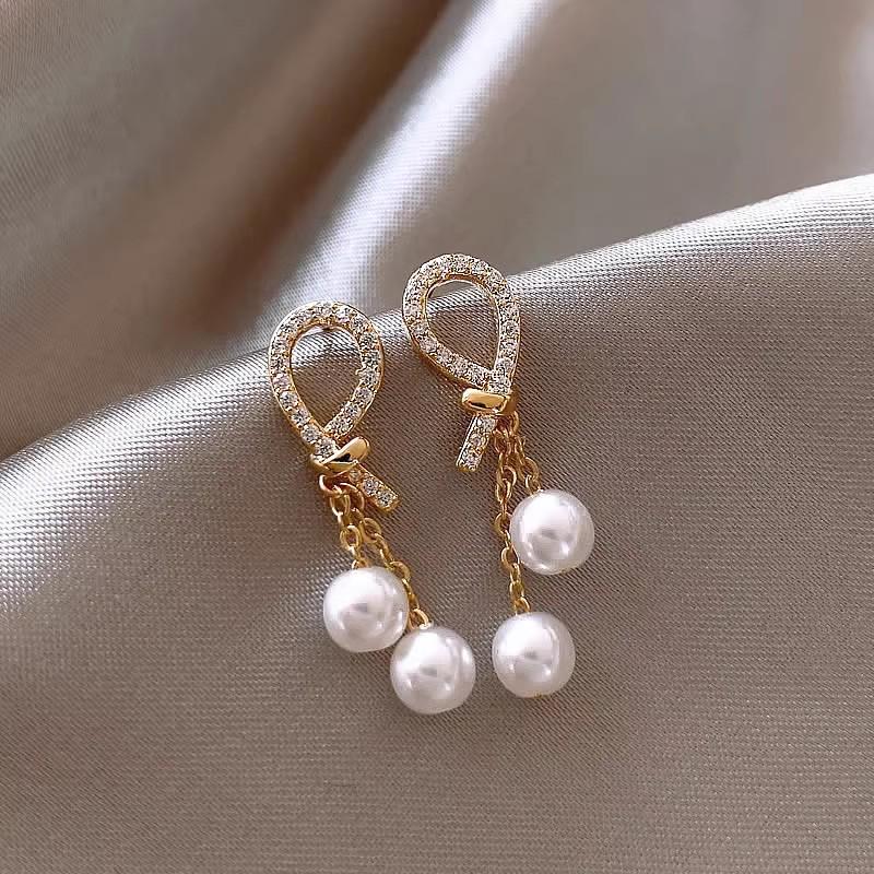 2025 Silver Needle Zircon Pearl Earrings: French Retro Light Luxury Studs for Women