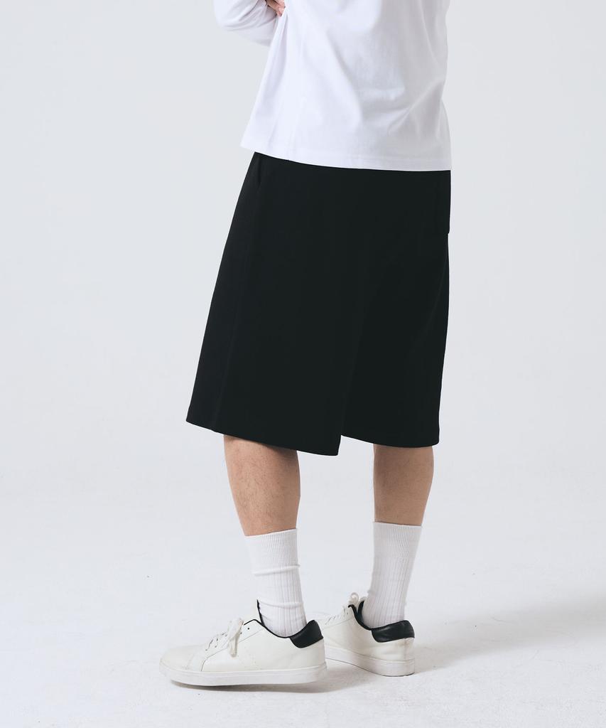PENDULUM Essentials Knee-Length One-Pleat Sweat Bermuda Pants (Lr2Pu417)