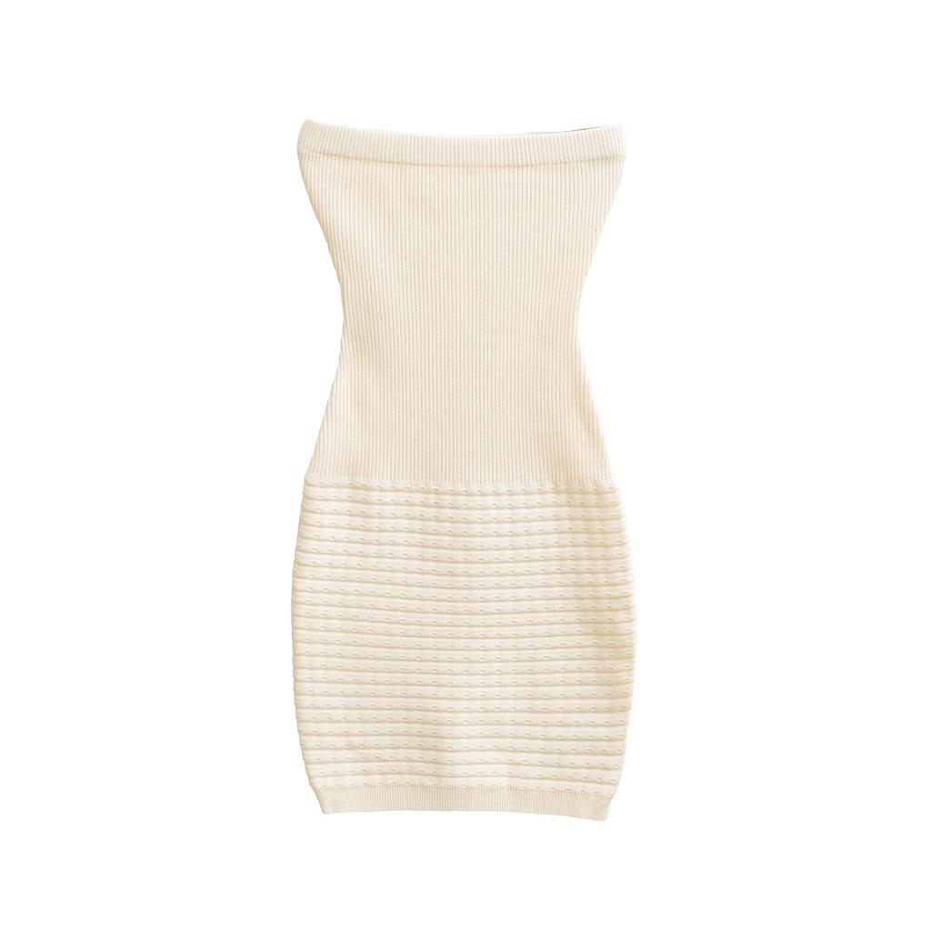 Pure Desire Strapless Bodycon Knit Mini Dress: Slim-Fitting, Waist-Cinching, Textured for Figure Highlighting.
