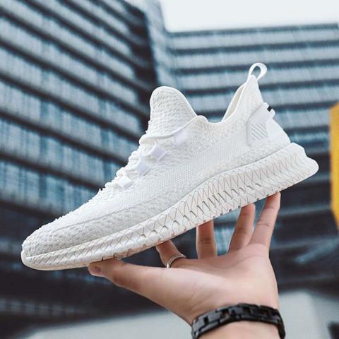 [Add box] Men's flying woven casual shoes Men's soft soles Comfortable running student shoes One piece of breathable mesh shoes