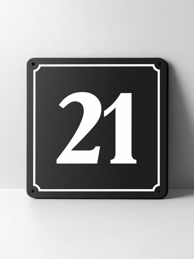 Metal House Number Sign, Black White Contrast, Outdoor Wall Decor for Home Street