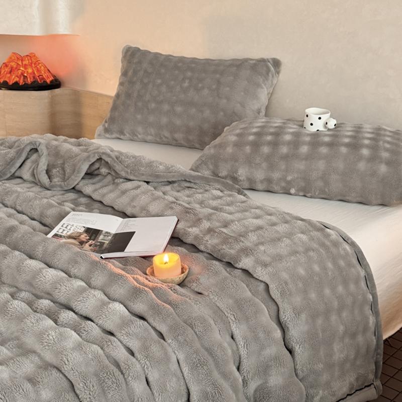 Warm Winter Blanket Milk Velvet Fleece Flannel Soft Thick Plush Blankets For Bed Sofa Single Double Couple Size Fluffy Bedspread