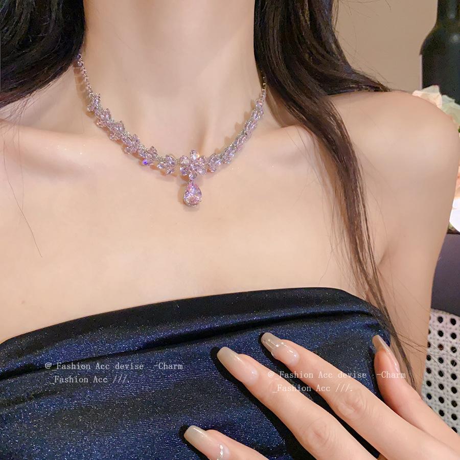 European and American Zircon Diamond-encrusted Flower Water Drop Pendant Ear Hook Sweet Exquisite Simple Necklace Light Luxury High-end Suit Women