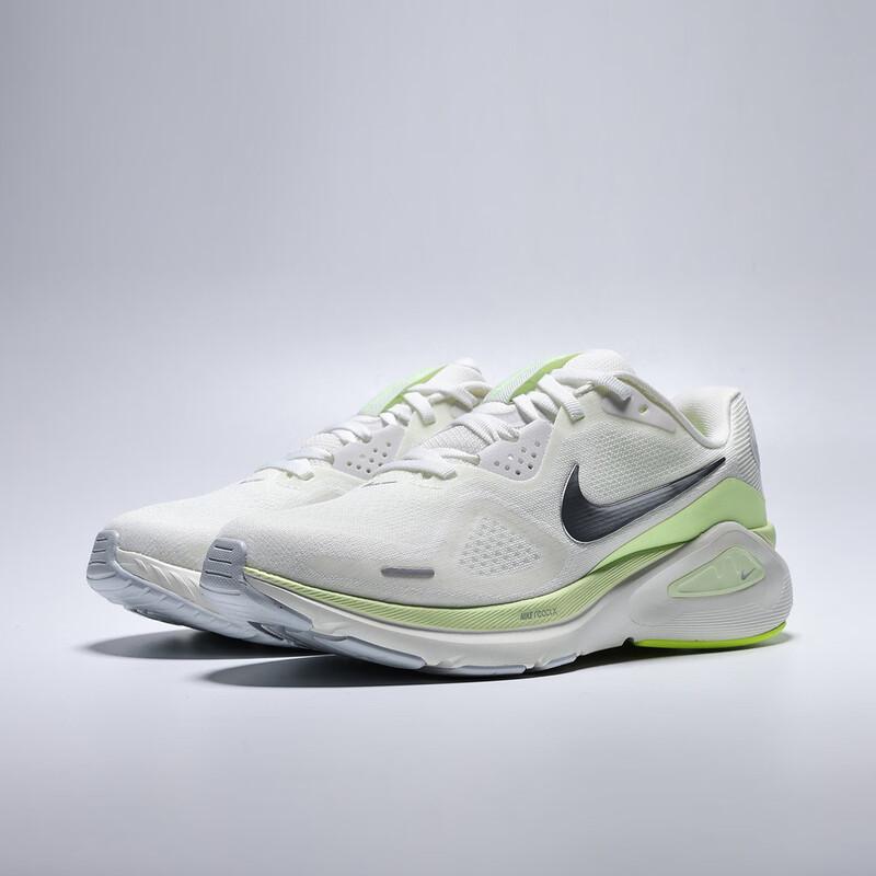 Nike Women's Structure 26 Running Shoes