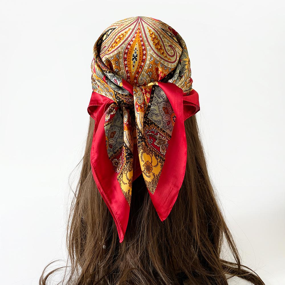 Black and White Cashew Floral Silk Scarves Wholesale Hot-selling, 71cm Headscarves, Headscarves, Square Scarves for Women, Summer Thin Scarves