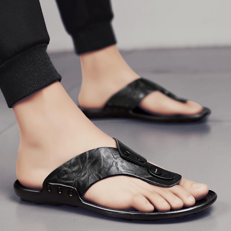 Fashion Italian Men Summer Breathable Beach Flip Flops Sandals High Quality Flat Designer Walking Flip Flops Classic Casual Leather Shoe