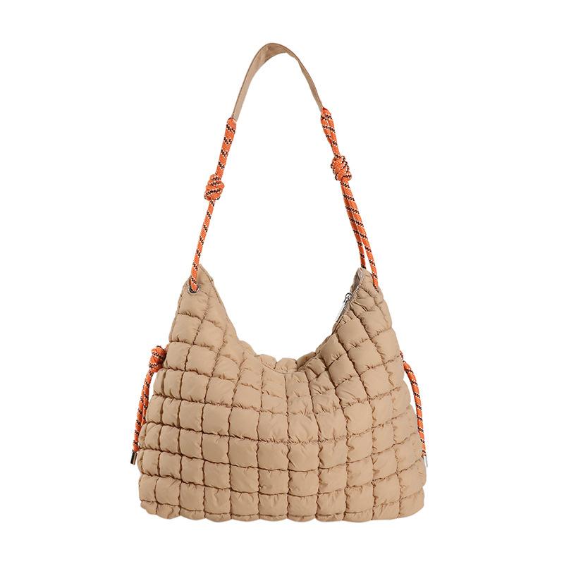 

Casual big bag new 2025 fashion summer niche shoulder bag women s large-capacity messenger bag class commuter bag кавовий