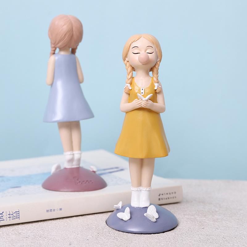 Urocza Statuetka Dziewczynki Miniaturowa Dekoracja na Tort Ozdoba Dekoracyjna Figurka Kreskówkowa Dziecko Dekoracja Domu na Biurko Prezent dla Dziewczynki