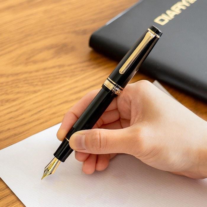 Sailor Professional Gear Fountain Pen, Broad, Black, 11-2036-620