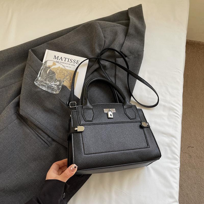 2025 summer new high-end women's platinum bag popular new fashion portable large-capacity shoulder bag messenger bag