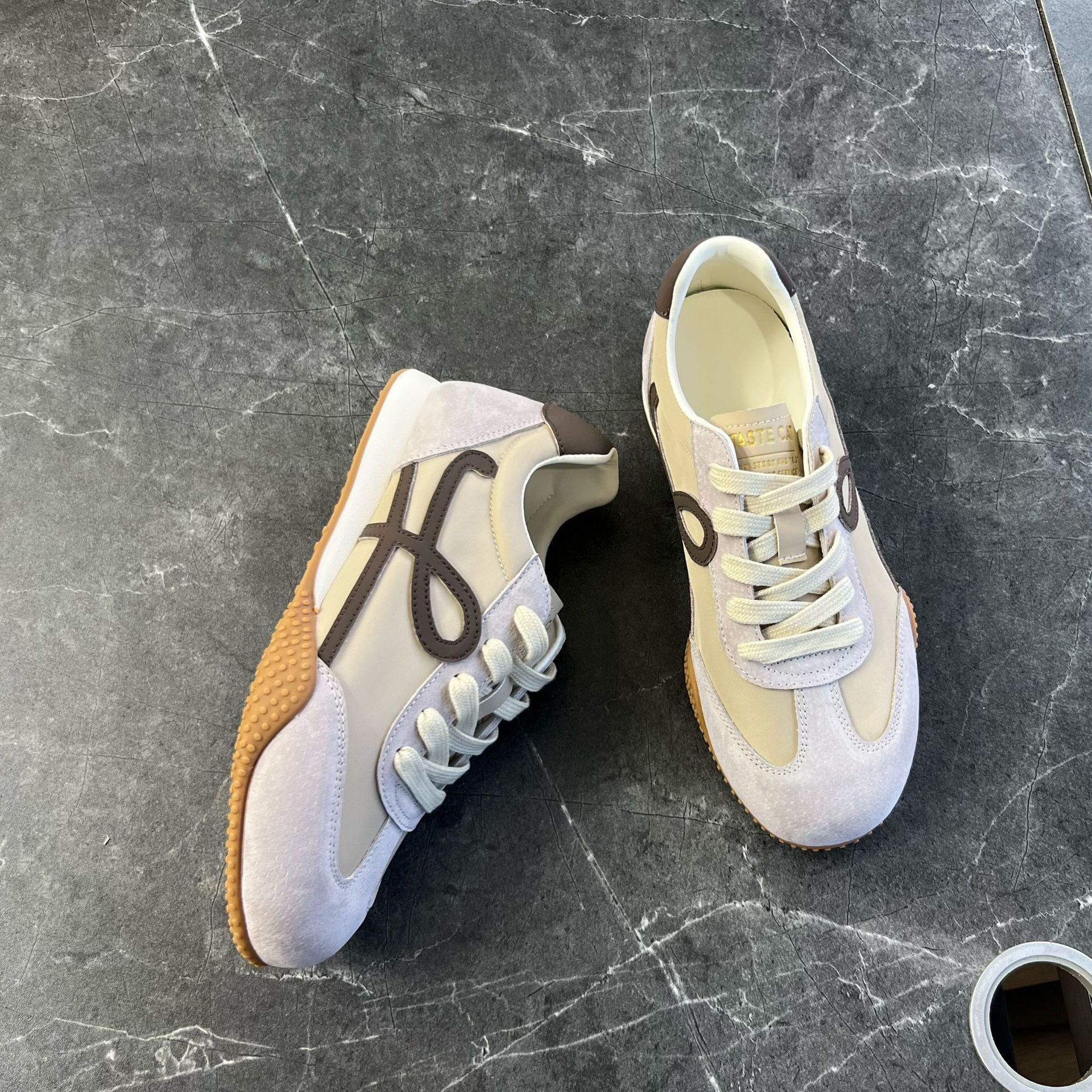 

Leather Forrest Gump shoes women s 2025 autumn new platform women s sports shoes casual versatile ballet training shoes women 40