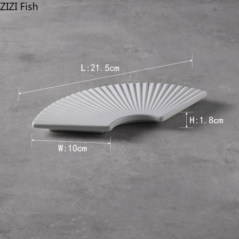 Fan-shaped Striped Plate Restaurant Creative Sushi Plate Afternoon Tea Cake Dessert Decor Plate Home Breakfast Ceramic Tableware