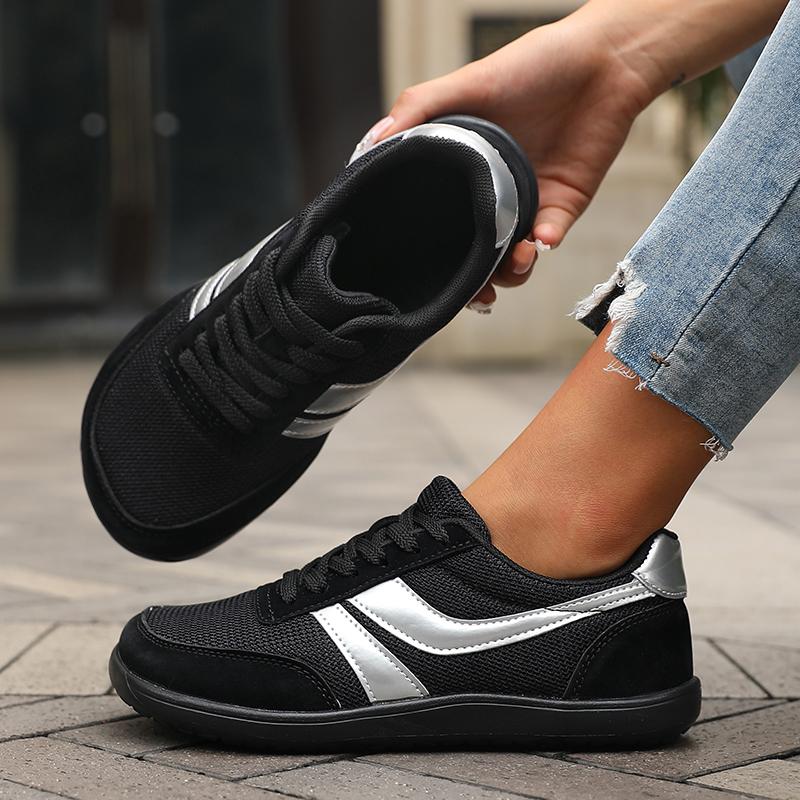 New Wide Toe Women Shoes Casual Soft Sole Wide Last Shoes Walking Sneakers Breathable  Mesh Comfortable Lace Up Barefoot Shoes