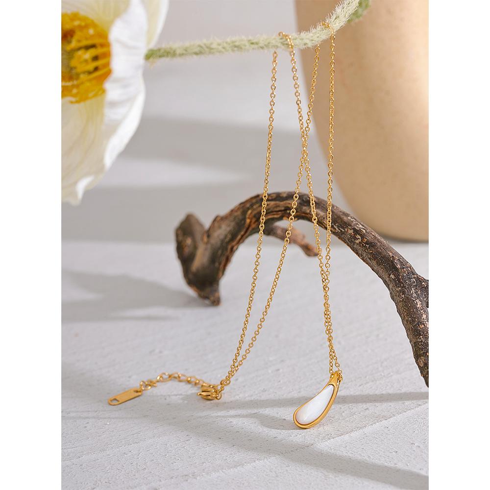 Yhpup Stainless Steel Natural Shell Water Drop Chic Pendant Necklace for Women Fashion Exquisite Jewelry Bijoux Femme Gift