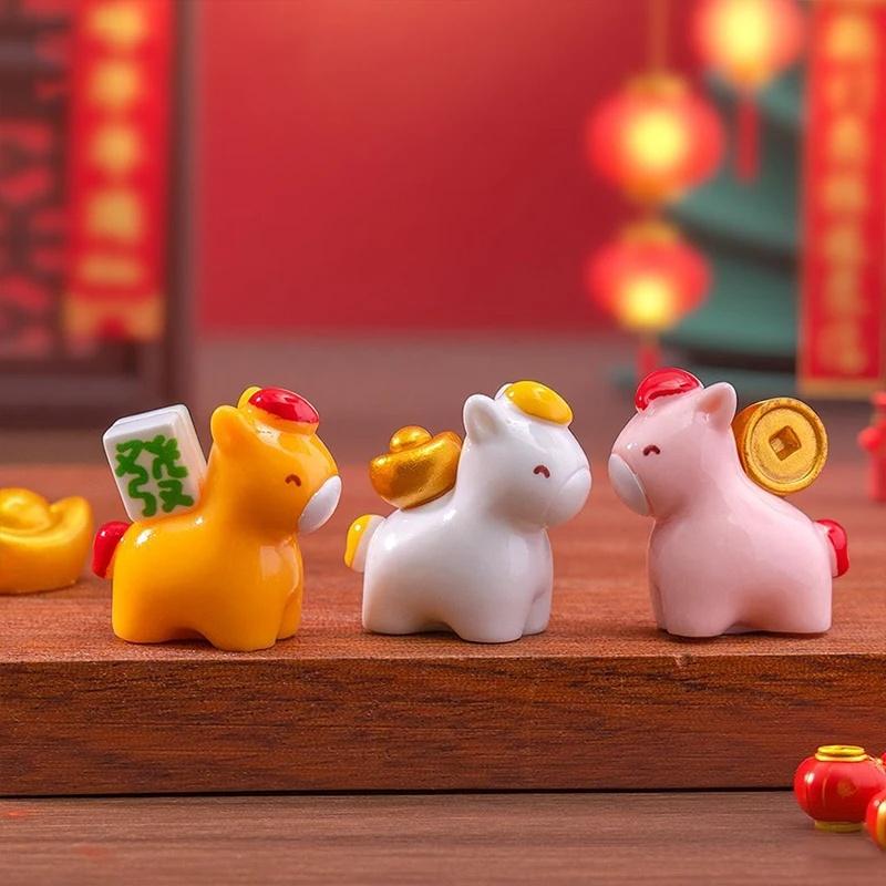 2026 Chinese New Year Mini Horse Figurine Cute Lucky Zodiac Decor DIY Office Desktop Car Interior Accessories