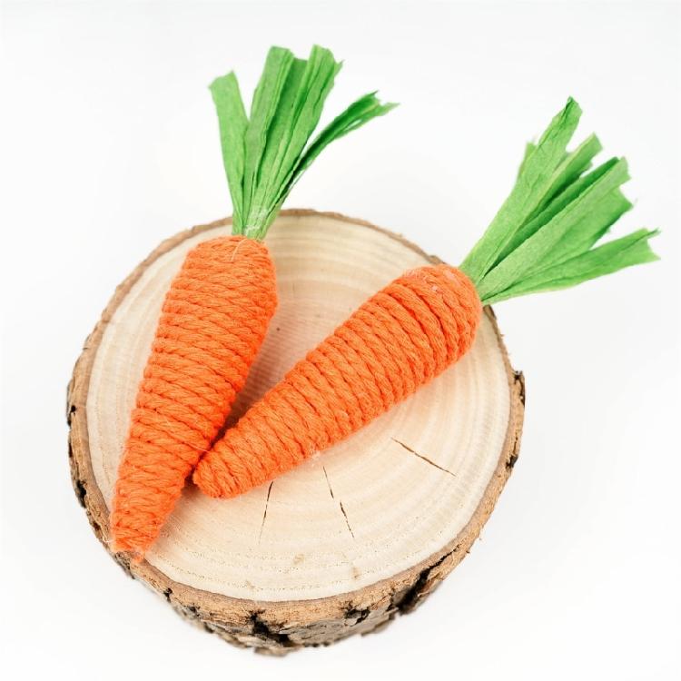 10Pcs Artificial Carrots Mini Simulation Carrots Realistic Faux Carrot Ornaments for Home Easters Party Table Decoration