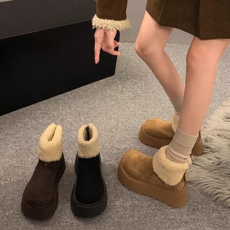 Dam Snökängor med Tjock Sula och Höjdökning 2024: Trendig, Varm, Plus Sammetspäls, Storhuvudsdesign, Ful-söt stil.