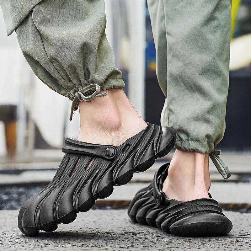 Men'S Shoes Hole Shoes Bag Head Foot Sandals Beach Shoes Casual Stepping On Shit Sandals Men