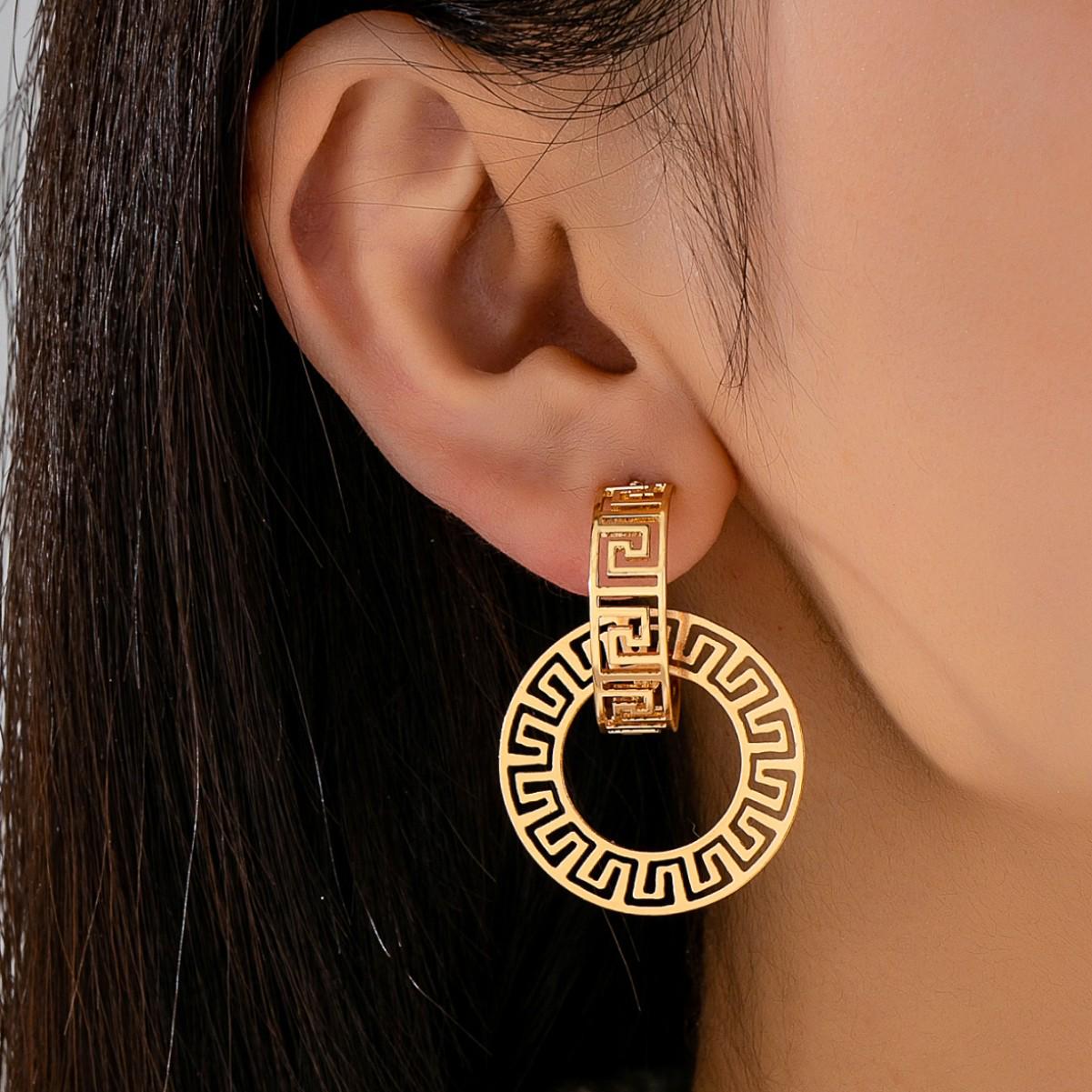 Cross-Border Hollow Geometric Court Style Earrings – Elegant, Light Luxury Dangle for Ladies 001