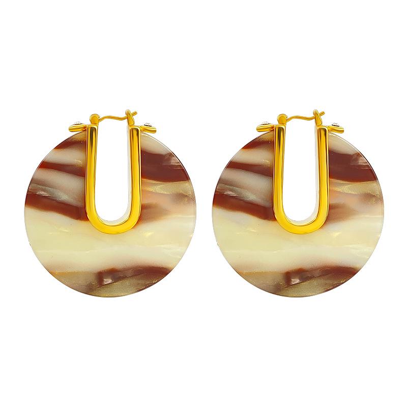 Exaggerated Retro Hong Kong Style Round Ear Cuffs: Unique and High-End Design