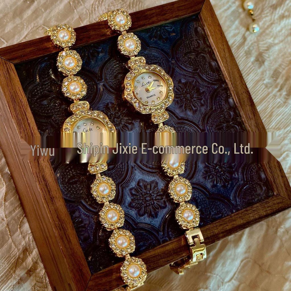 Vintage Floral Pearl French Women's Bracelet Watch