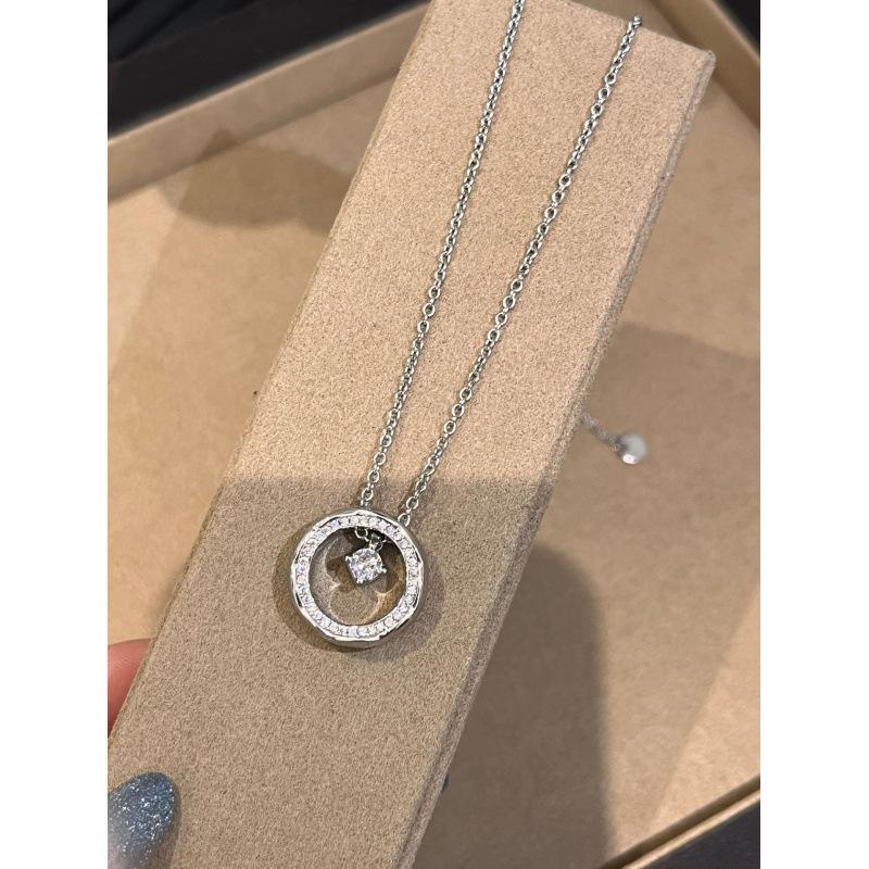 Colar de Diamante Único Círculo Vintage Co Versátil Exquisito Pingente com Padrão Cruzado Colar de Alto Bom Gosto