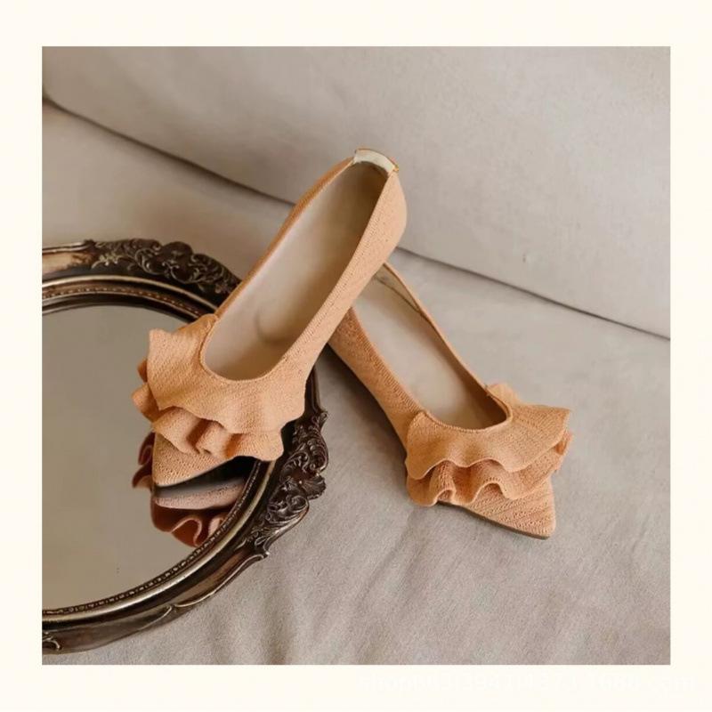 [Naked single shoes] Egg roll lotus leaf edge pointed casual flat bottom new French soft sole comfortable fly woven women's shoes