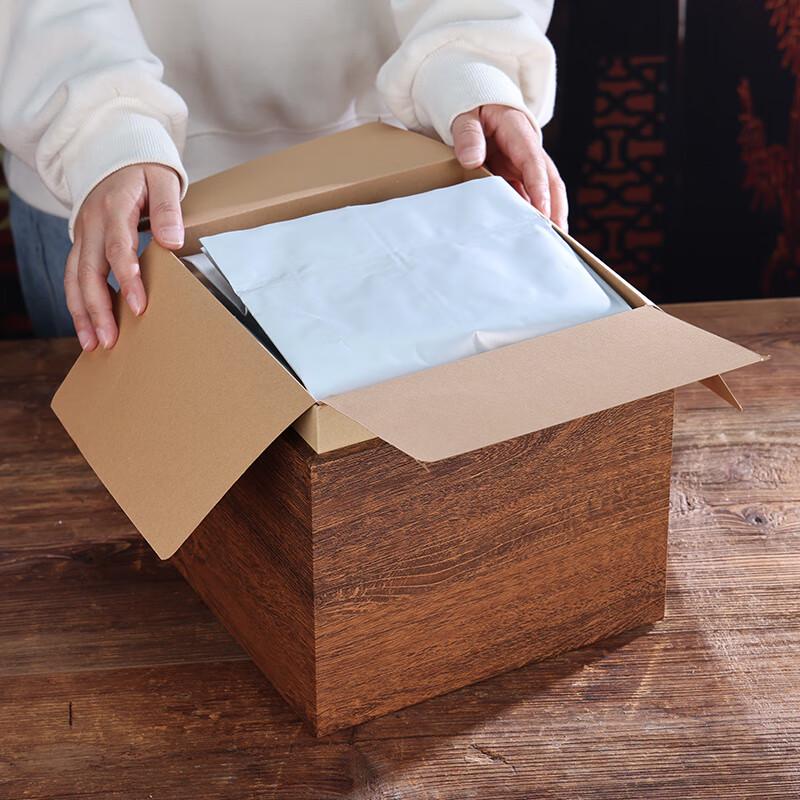 Fuding Aged Shoumei White Tea Gift Box