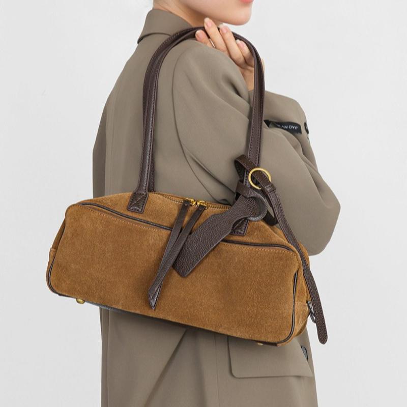 Head Layer Cowhide Bowling Bag, High-end Leather Shoulder Bag, Large Capacity Versatile Commuting Armpit Handbag for Women