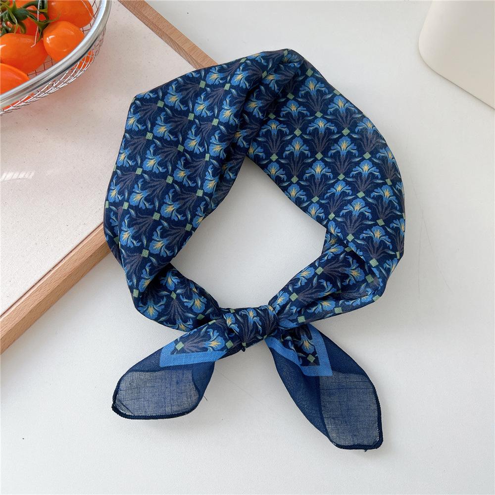 Fashion Women Printing Cotton Linen Small Square Scarf Scarf Women's Versatile Paisley Scarf Head Band Hair Accessories