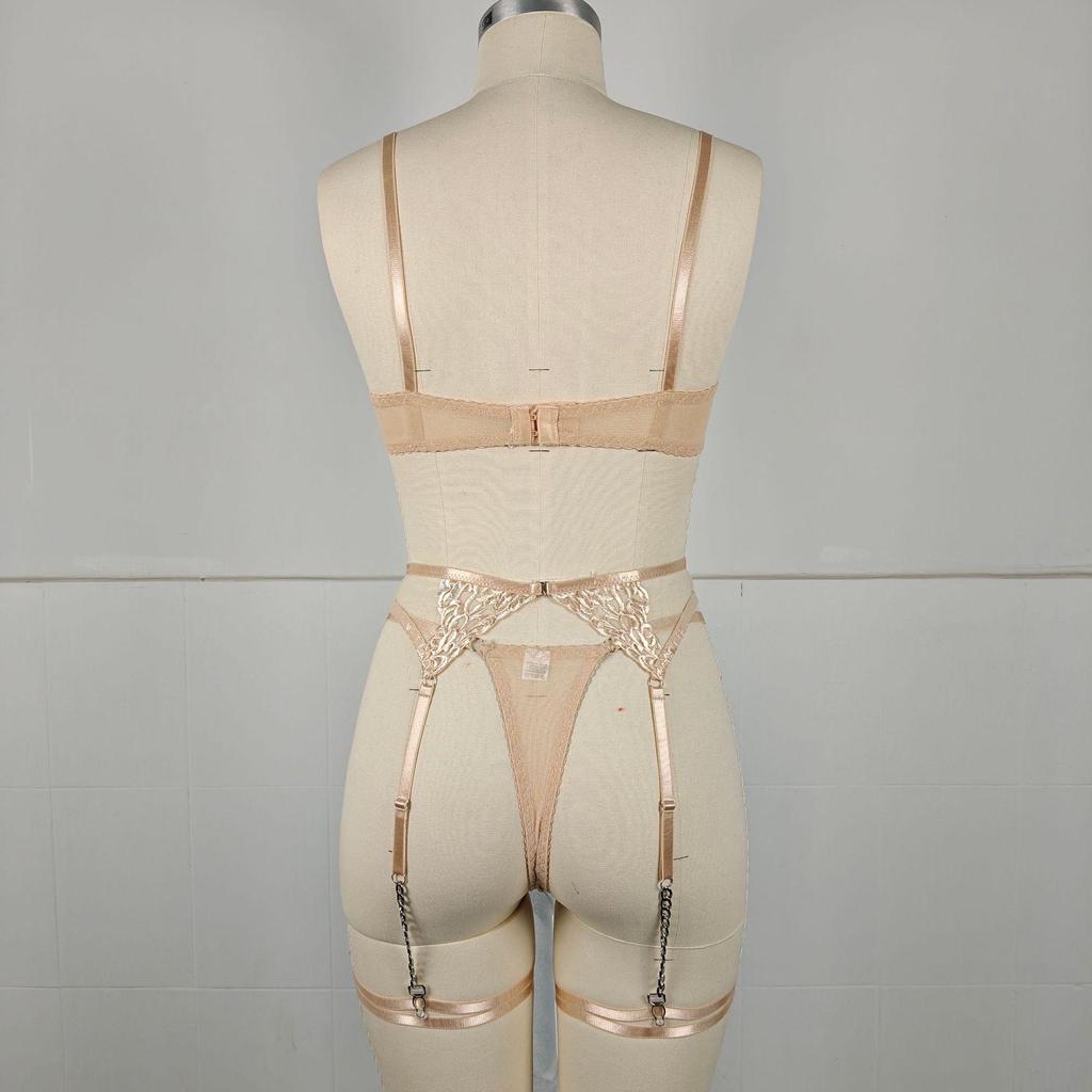 European & American Fashion Metal Chain Embroidered Sheer Bra Lingerie Set with Leg Garter