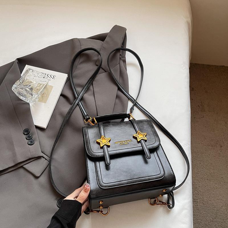 This year's popular retro niche design backpack bag 2025 women's commuter versatile student class fashion backpack