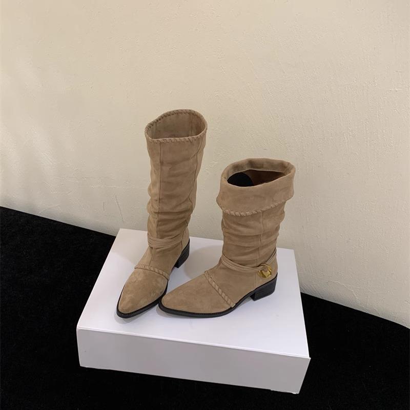 

Западный стиль заостренный ретро замша с отворотами металлические пряжки ремешки модные короткие ботинки осень и зима плиссированные ремешки толстый каблук наборные ботинки 39