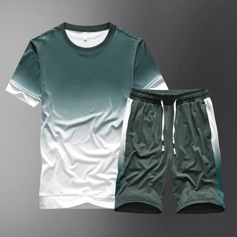 Men's Gradient Round Neck Short Sleeve T-shirt and Summer Shorts Casual Set.