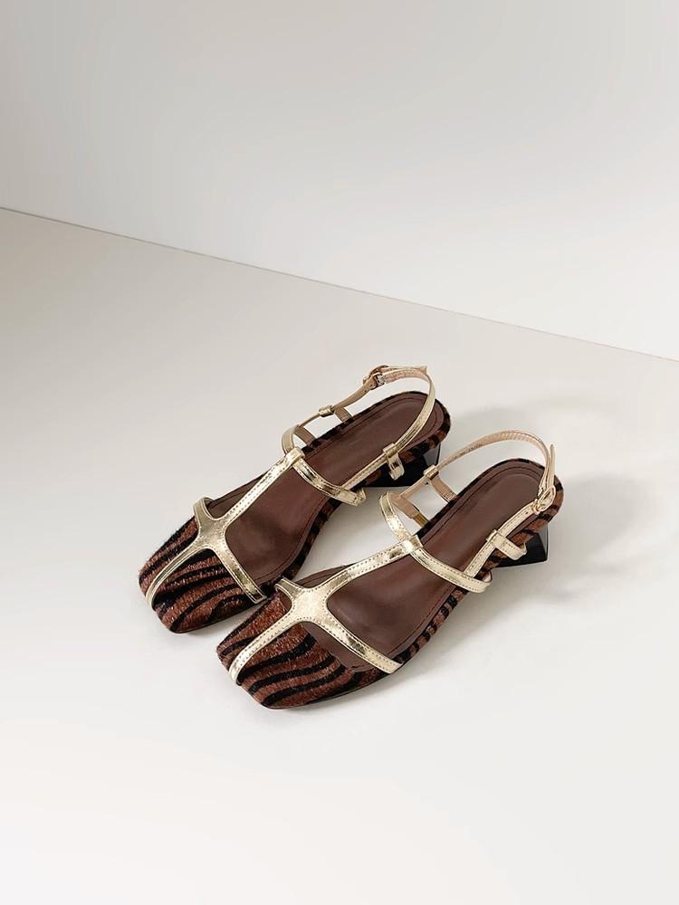 

Cowhide version~ niche high-end square head sandals women s summer new French skirt cross strap Roman shoes 35