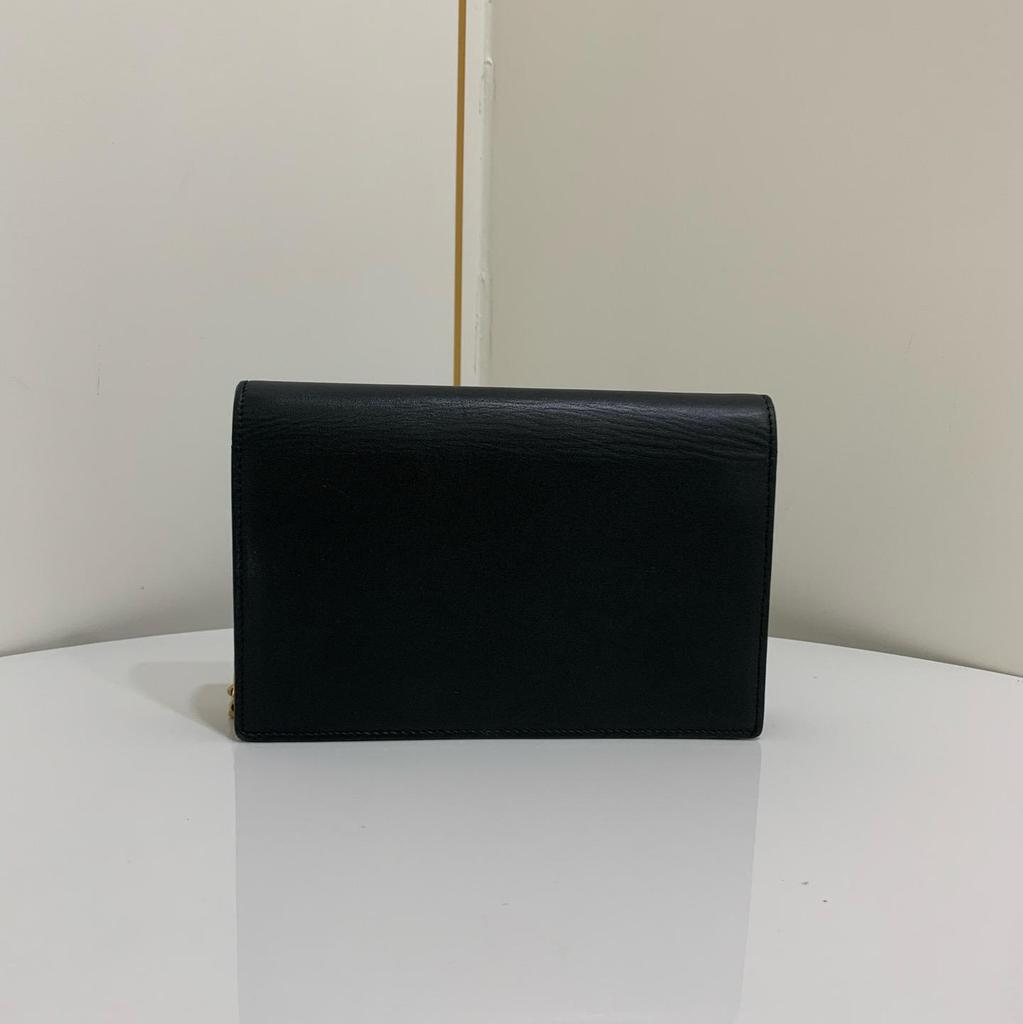 [Usado] Bolsa Transversal de Ombro Ysl Kate com Franjas e Logo Dourado em Couro de Bezerro Quadrada - Muito Bom #PLDZBS