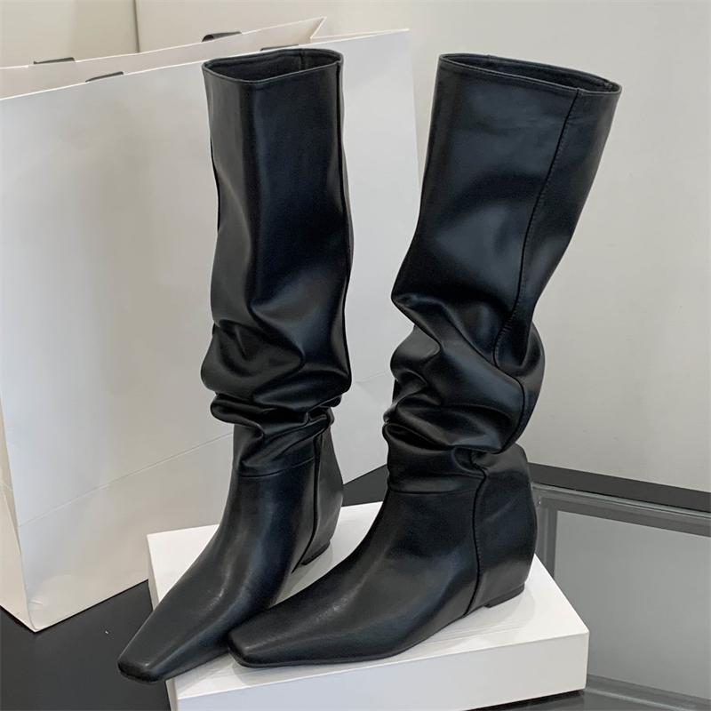 

Eilyken Осенне-зимняя мода Плиссированные Сапоги выше колена с острым носком Женские клиновидные каблуки Длинная обувь Botas Largas Mujer 35