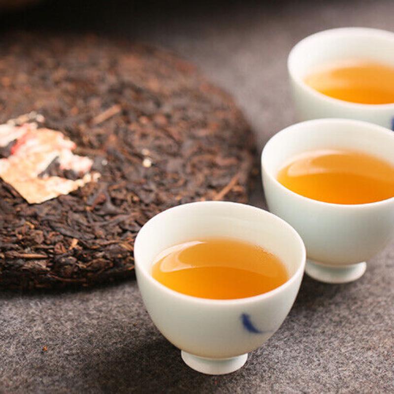 2003 Kong Ming Shan Lisovaný Qizi Cake of Yiwu Classic Tea Puerh Puer Raw 357g