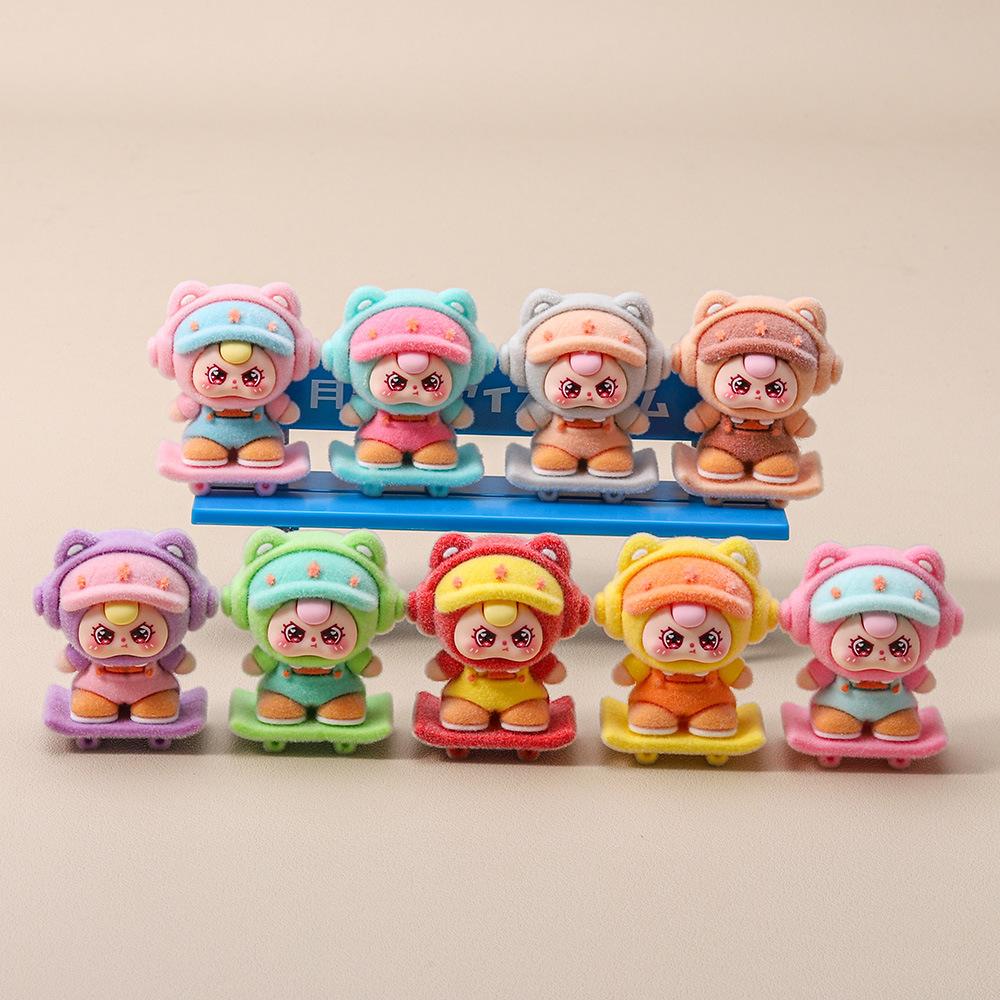 9pcs/Set Baby Three Figure Toy Skateboard Series Mini Figurine Desktop Decoration Model Ornaments Toys Kids Christmas Gifts