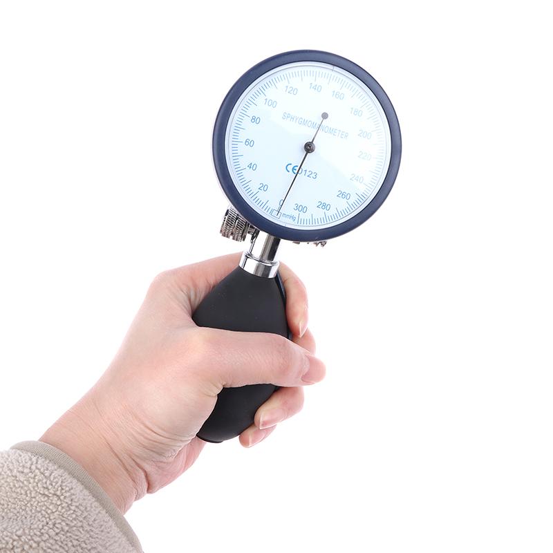 Hand-Held Pressure Display Gauge 300mmHg with Ball for Aneroid Sphygmomanometer NIBP Cuff Blood Pressure Measurement Accessory