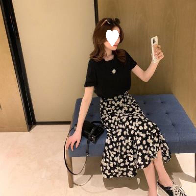 

High-temperament Wear, Light and Mature Short Skirt, Very Cool, Age-reducing and Slimming Two-piece Suit XL