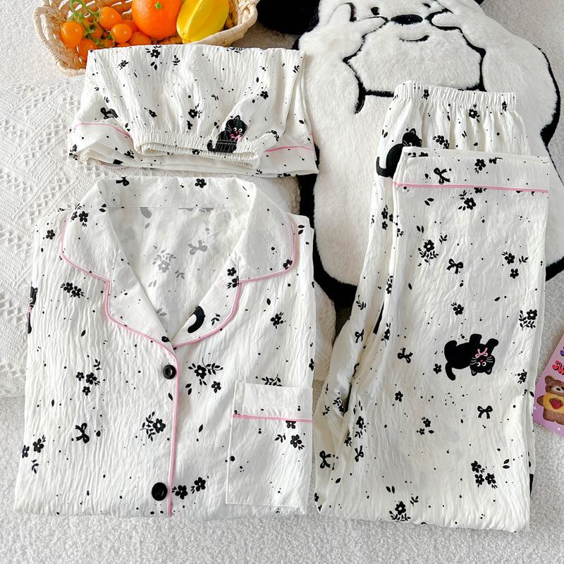Light Luxury High-Value Black Cat Small Floral Wind Cloud Cotton Fashion Pajamas Short-Sleeved Three-Piece Loungewear