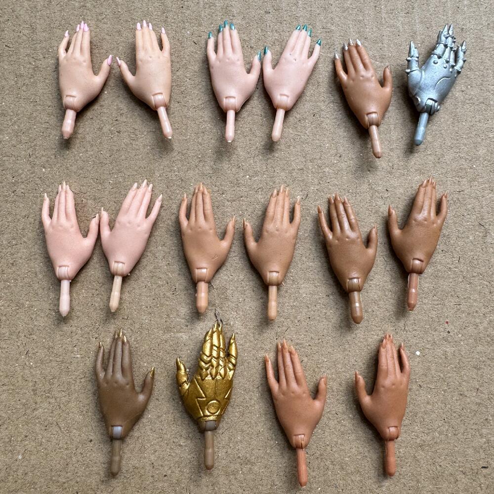 Big Sister Doll Replacement Hands White Brown Black Skin Doll Parts Original Doll Accessories 1/6 Doll Decorations