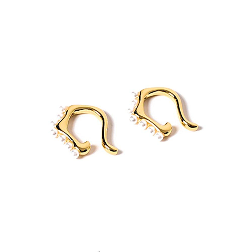Simple Pearl Ear Clip