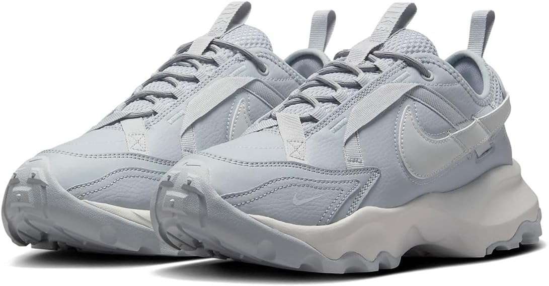 Nike TC 7900 W TC 7900 Wolf Platinum Size Grey/Photodust/Metallic DD9682-005 23.5cm