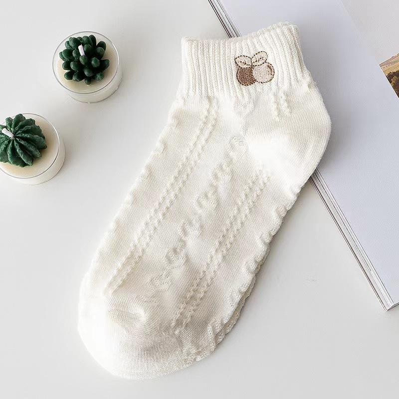 Boat Socks Spring and Summer White Short Socks, Low-top Shallow-mouth Invisible Socks, Thin Breathable Socks, Women's Socks