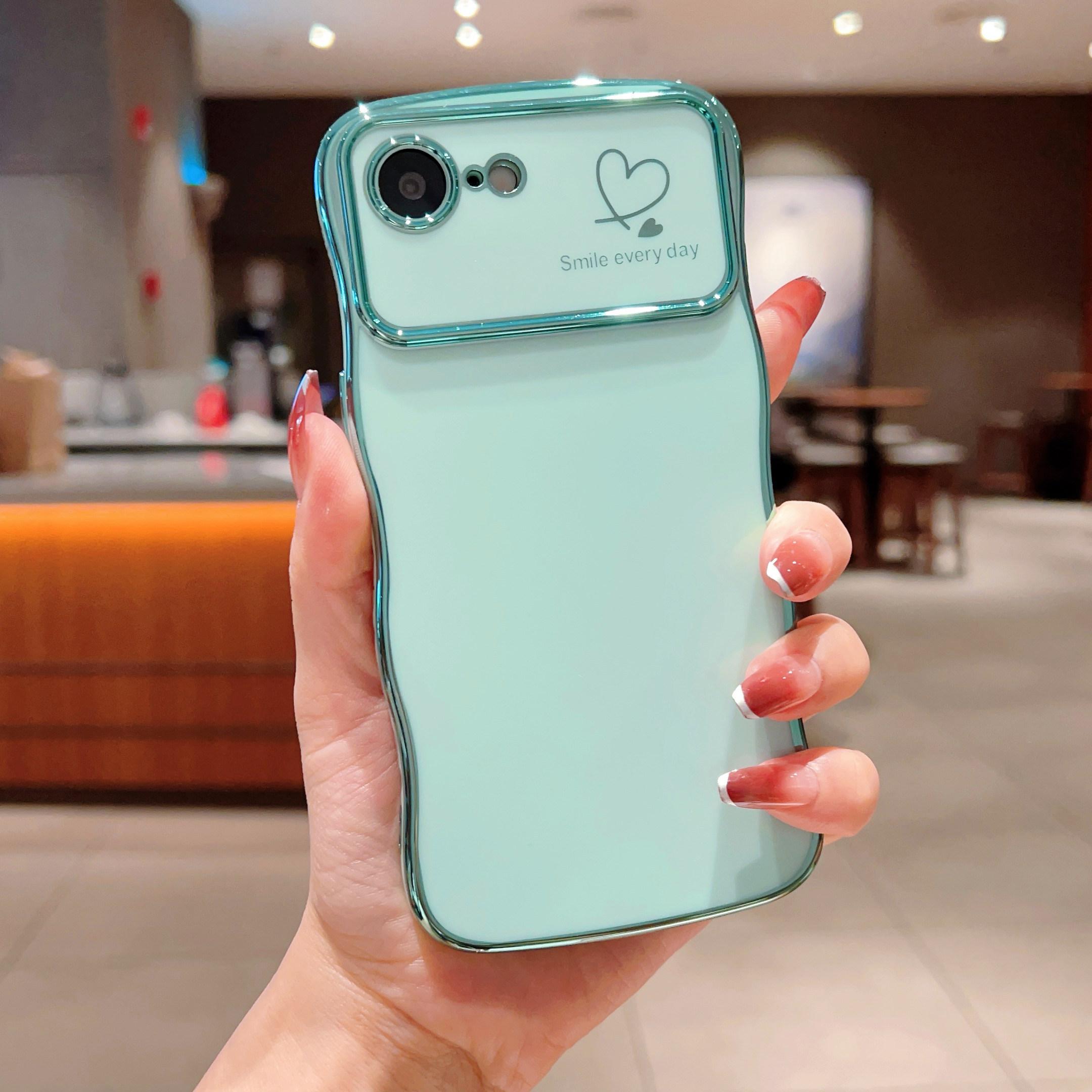 

For iPhone 16e Case Love Hearts TPU Phone Cover Curly Wave Frame Large Window Green